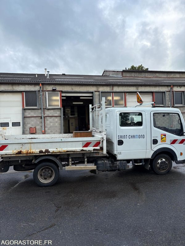 BENNE RENAULT POIDS LOURD MAXITY - 2012 - 160199 KM - Dropside/ Flatbed truck: picture 4 BENNE RENAULT POIDS LOURD MAXITY - 2012 - 160199 KM - Dropside/ Flatbed truck: picture 4