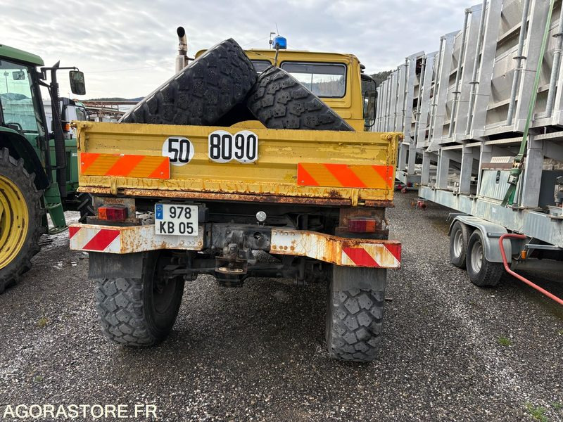 CAMION MERCEDES UNIMOG 1200 - Dropside/ Flatbed truck: picture 2 CAMION MERCEDES UNIMOG 1200 - Dropside/ Flatbed truck: picture 2