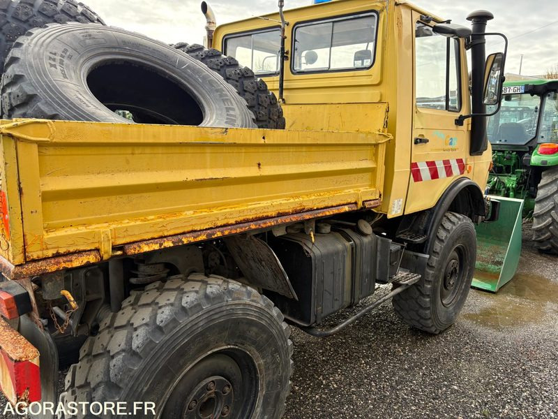 CAMION MERCEDES UNIMOG 1200 - Dropside/ Flatbed truck: picture 3 CAMION MERCEDES UNIMOG 1200 - Dropside/ Flatbed truck: picture 3