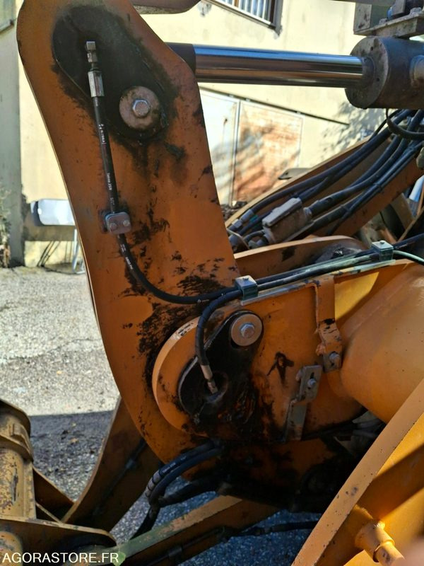 CHARGEUSE CASE 521 F N° DE SERIE NDHE12059 - Loader: picture 5 CHARGEUSE CASE 521 F N° DE SERIE NDHE12059 - Loader: picture 5