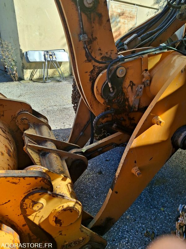 CHARGEUSE CASE 521 F N° DE SERIE NDHE12059 - Loader: picture 4 CHARGEUSE CASE 521 F N° DE SERIE NDHE12059 - Loader: picture 4