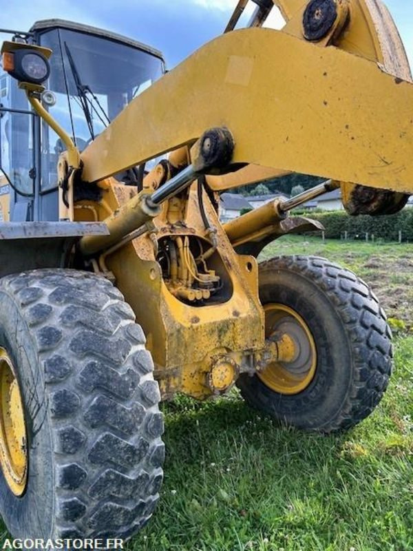 Loader CHARGEUSE FURUKAWA 335 - 2000 - 5800 HEURES: picture 11