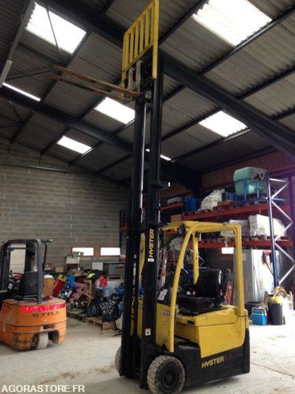 Chariot frontal 3 roues 2014 - Hyster A1.3 XNT - Electric forklift: picture 2 Chariot frontal 3 roues 2014 - Hyster A1.3 XNT - Electric forklift: picture 2