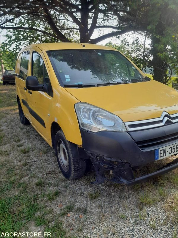 Citroën Berlingo - 2017 - 115000 KM - Small van: picture 2 Citroën Berlingo - 2017 - 115000 KM - Small van: picture 2