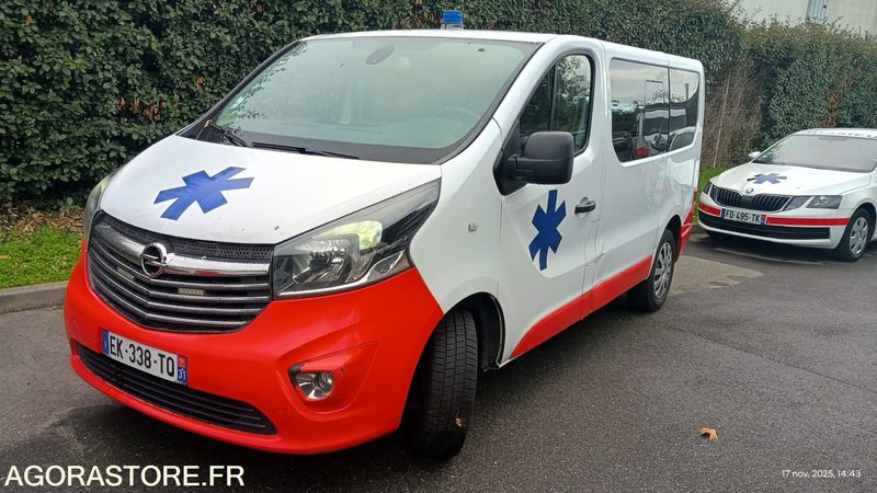 EK-338-TQ - Roulant - OPEL VIVARO - VASP - 510 896 Kms - Ambulance: picture 2 EK-338-TQ - Roulant - OPEL VIVARO - VASP - 510 896 Kms - Ambulance: picture 2