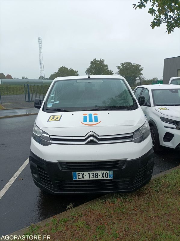 EX-138-XQ - Roulant - CITROEN JUMPY SPACE TOURER - VP - 244 327 Kms - Minibus, Passenger van: picture 3 EX-138-XQ - Roulant - CITROEN JUMPY SPACE TOURER - VP - 244 327 Kms - Minibus, Passenger van: picture 3
