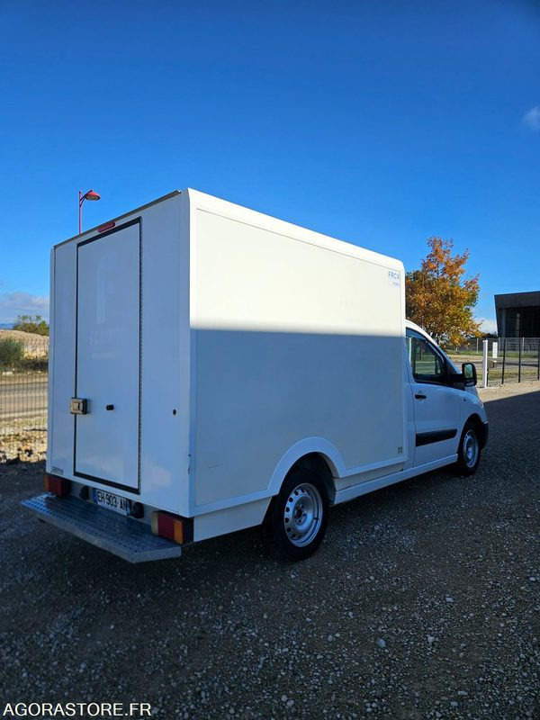 FIAT SCUDO 2.0 130 CAISSE FRIGORIFIQUE FRCX 3 PLACES - Refrigerated van: picture 4 FIAT SCUDO 2.0 130 CAISSE FRIGORIFIQUE FRCX 3 PLACES - Refrigerated van: picture 4