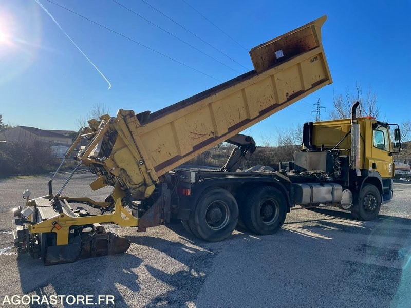 FINISSEUR D’INTERVENTION RAPIDE - DAF - FIR 3000 - 2003 / 335000 KM - Asphalt distributor: picture 5 FINISSEUR D’INTERVENTION RAPIDE - DAF - FIR 3000 - 2003 / 335000 KM - Asphalt distributor: picture 5