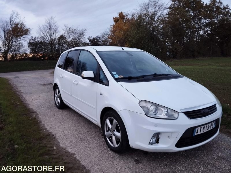FORD C-MAX 1.8 TDCI - 169000 KILOMETRES - ANNÉE 2010 - Car: picture 2 FORD C-MAX 1.8 TDCI - 169000 KILOMETRES - ANNÉE 2010 - Car: picture 2