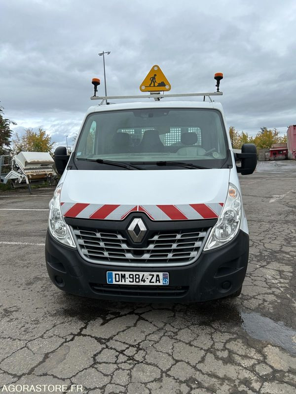 FOURGON RENAULT MASTER BENNE - 3 PLACES - 2014 / 207 458 KM (00947-M23950) - Tipper van: picture 5 FOURGON RENAULT MASTER BENNE - 3 PLACES - 2014 / 207 458 KM (00947-M23950) - Tipper van: picture 5