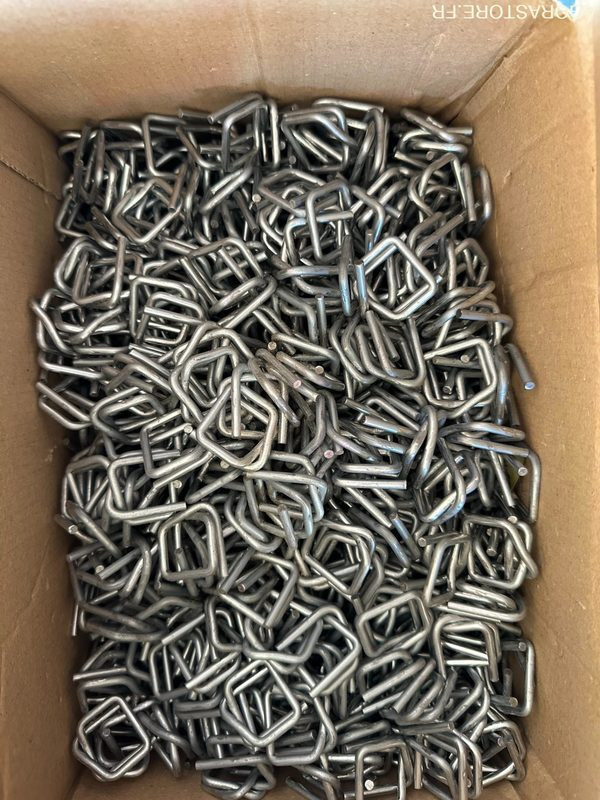 Feuillard et boucles de cerclage - Tool/ Equipment: picture 3 Feuillard et boucles de cerclage - Tool/ Equipment: picture 3