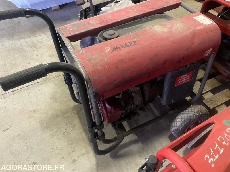 Groupe électrogène Pramac ES8000 - Generator set: picture 2 Groupe électrogène Pramac ES8000 - Generator set: picture 2