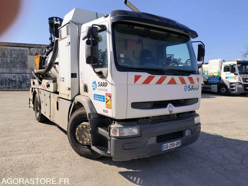 Hydrocureur RIVARD 19T châssis Renault Trucks GQ255QR (Vente uniquement export) - Vacuum truck: picture 1 Hydrocureur RIVARD 19T châssis Renault Trucks GQ255QR (Vente uniquement export) - Vacuum truck: picture 1