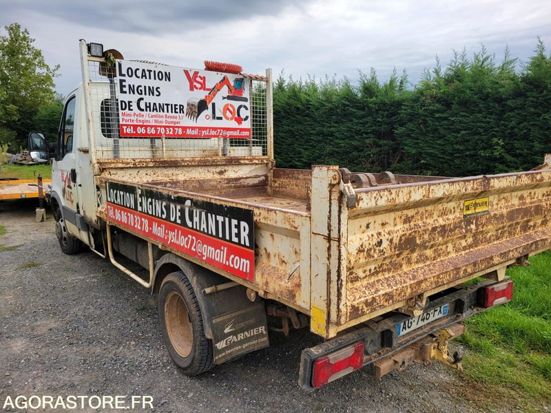 Iveco 35c12 - Tipper van: picture 4 Iveco 35c12 - Tipper van: picture 4