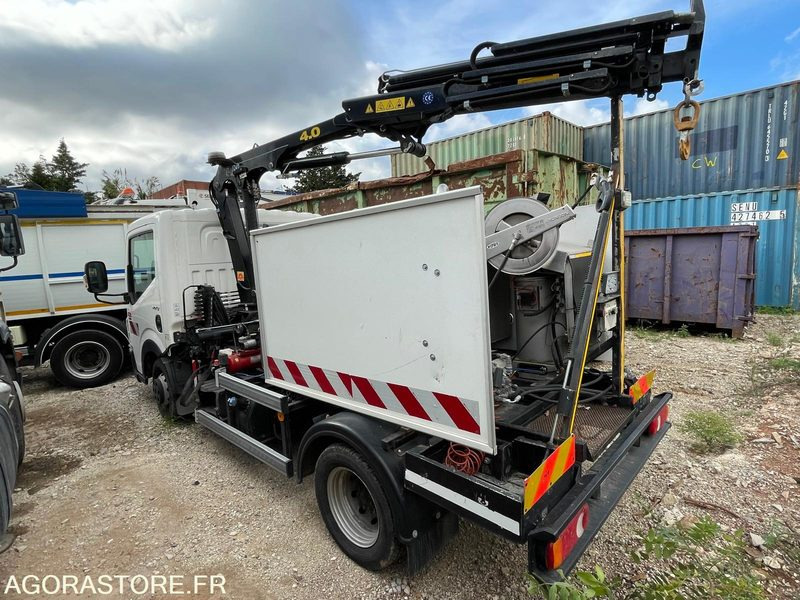 Laveuse de rue - Road sweeper: picture 4 Laveuse de rue - Road sweeper: picture 4