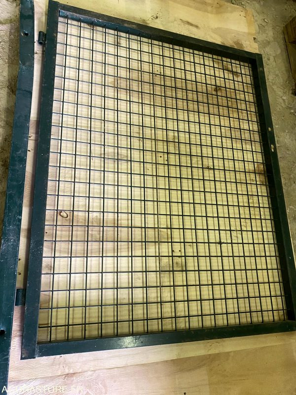 Lot de 2 portillons et 1 portail - Garden equipment: picture 4 Lot de 2 portillons et 1 portail - Garden equipment: picture 4