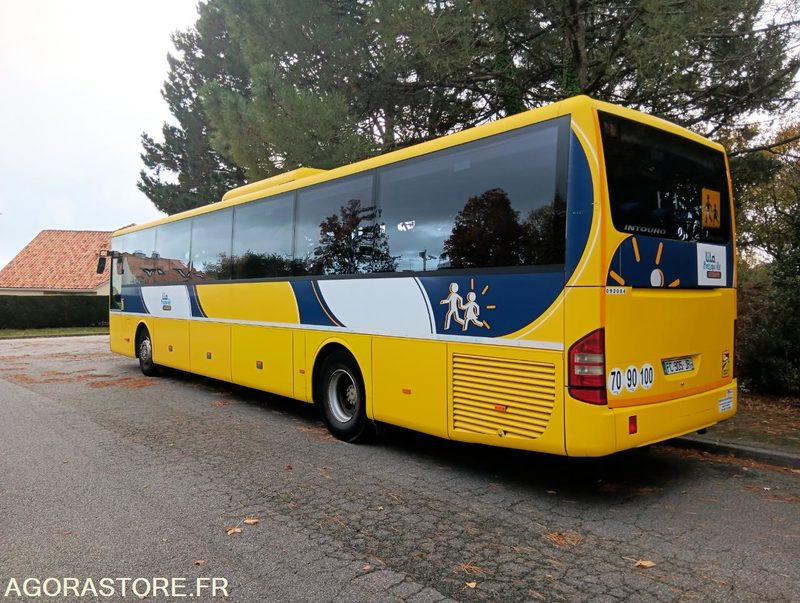 MERCEDES INTOURO N°093084 - School bus: picture 2 MERCEDES INTOURO N°093084 - School bus: picture 2