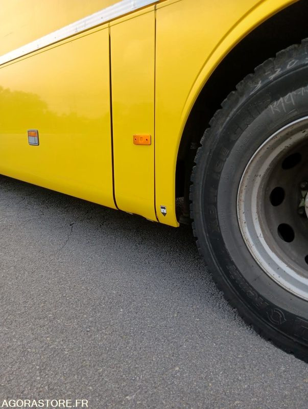 MERCEDES INTOURO N°093086 - School bus: picture 3 MERCEDES INTOURO N°093086 - School bus: picture 3