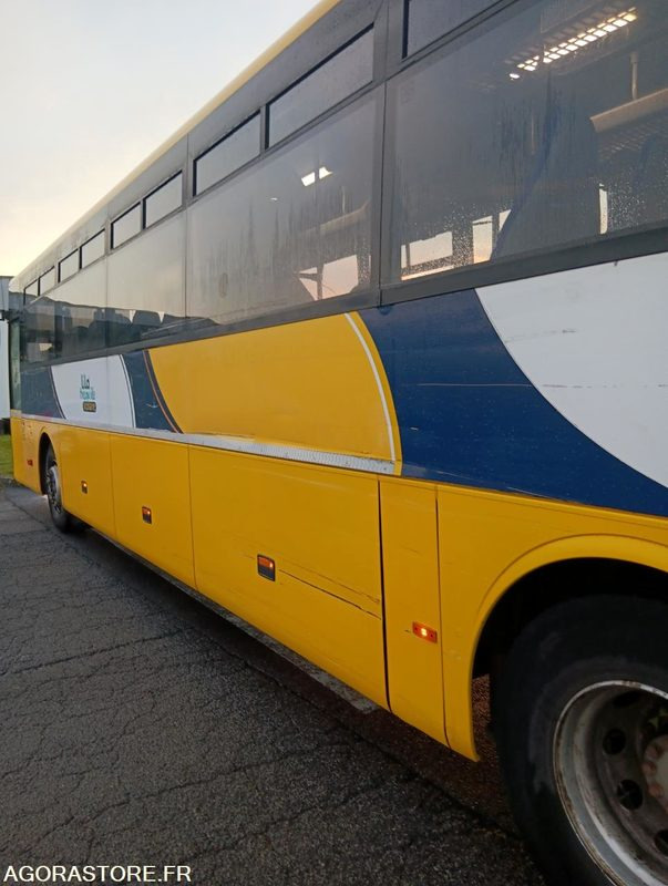 MERCEDES INTOURO N°093382 - School bus: picture 3 MERCEDES INTOURO N°093382 - School bus: picture 3