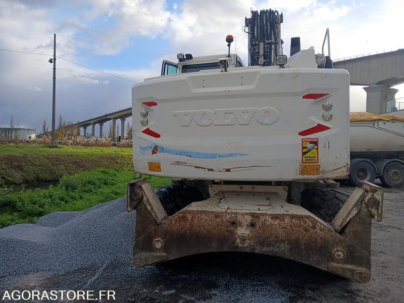 PELLE SUR PNEUS - VOLVO -EW160E - 2016 - 12500 - Excavator: picture 3 PELLE SUR PNEUS - VOLVO -EW160E - 2016 - 12500 - Excavator: picture 3