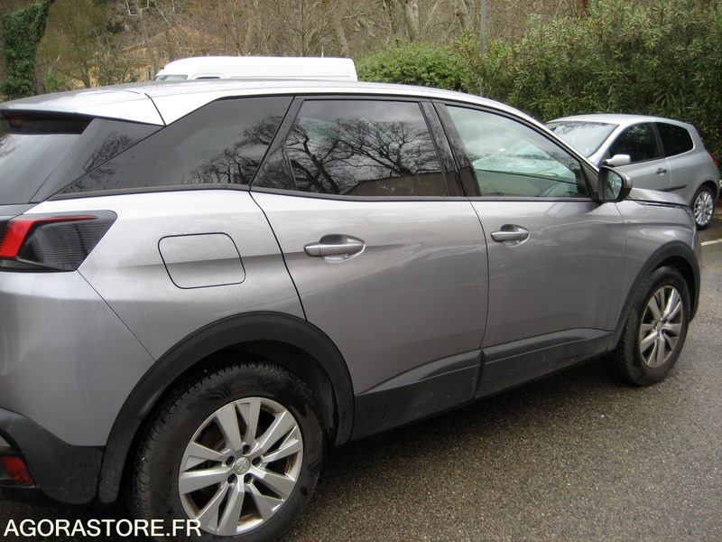 PEUGEOT 3008 - REF SCP/1086 - 2017 - 157000KM - SUV: picture 3 PEUGEOT 3008 - REF SCP/1086 - 2017 - 157000KM - SUV: picture 3