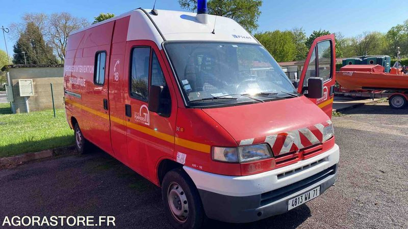 Peugeot - Boxer - 1996 - 80594KMS - 4813WA71 - Panel van: picture 3 Peugeot - Boxer - 1996 - 80594KMS - 4813WA71 - Panel van: picture 3