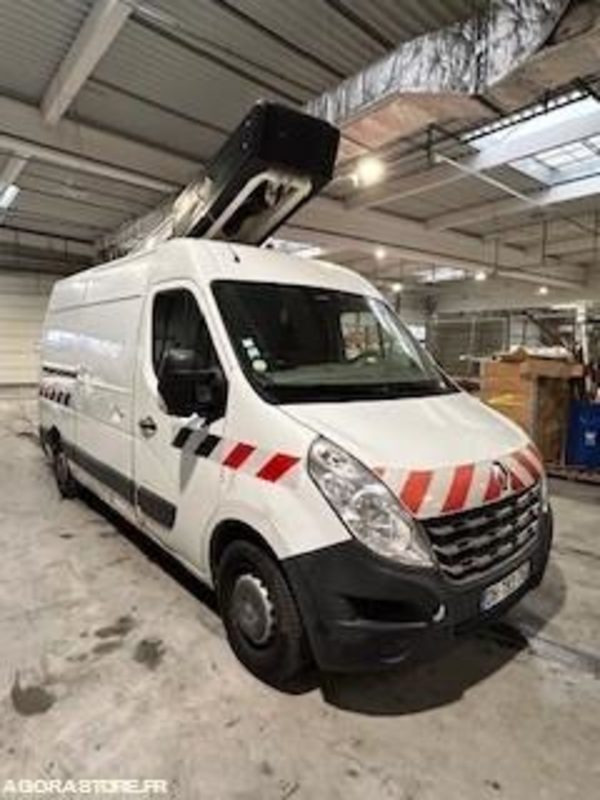 RENAULT - MASTER NACELLE 2014 / 204 645KM - DH793TV - Panel van: picture 5 RENAULT - MASTER NACELLE 2014 / 204 645KM - DH793TV - Panel van: picture 5