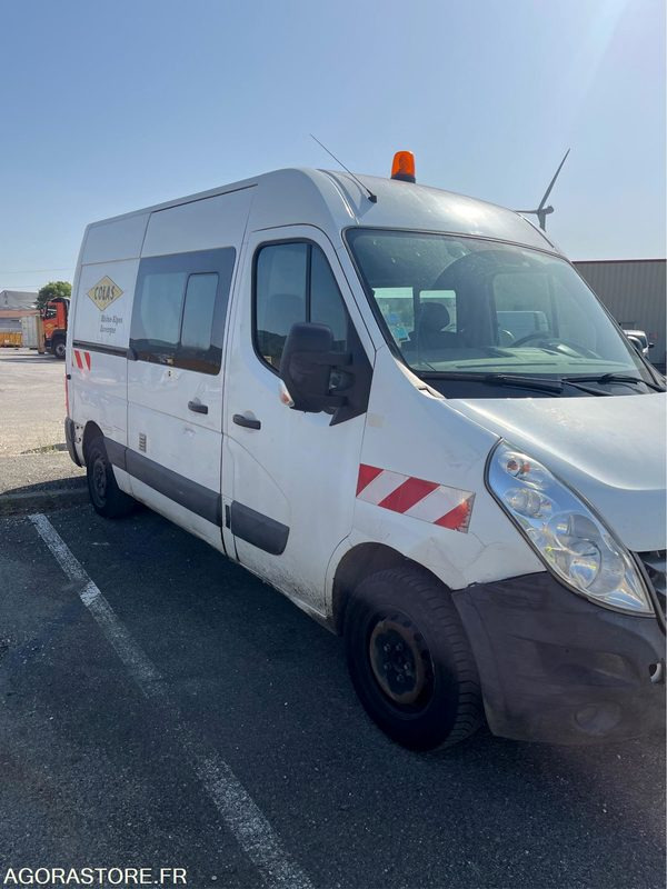 RENAULT - Master VU 4p Master CA GC F350 - 2013 - 320774 KM - P1510074 - Panel van: picture 3 RENAULT - Master VU 4p Master CA GC F350 - 2013 - 320774 KM - P1510074 - Panel van: picture 3