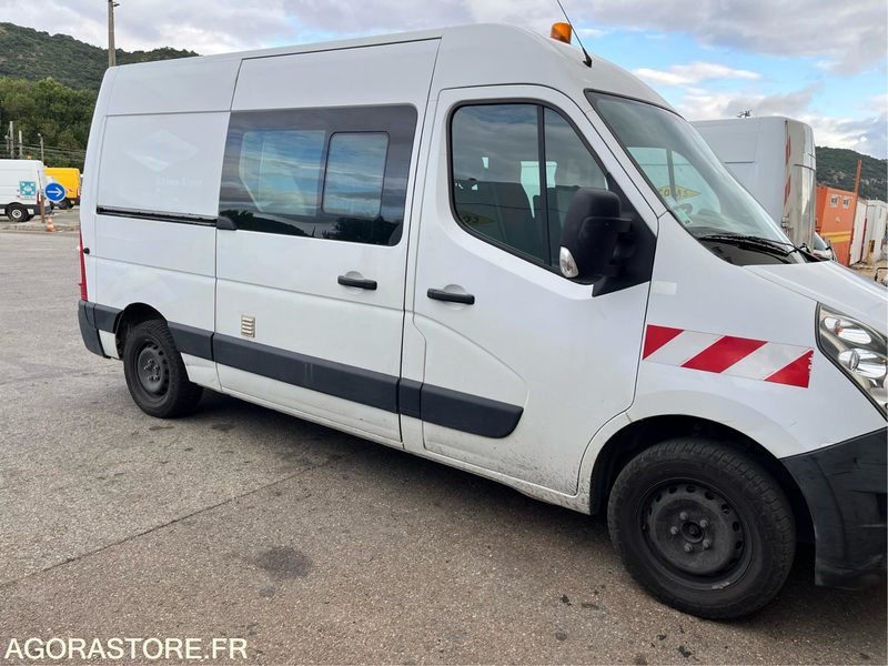 RENAULT Master VU 4p Master CA GC F350 - 218571 KM (P1510075) - Panel van: picture 5 RENAULT Master VU 4p Master CA GC F350 - 218571 KM (P1510075) - Panel van: picture 5