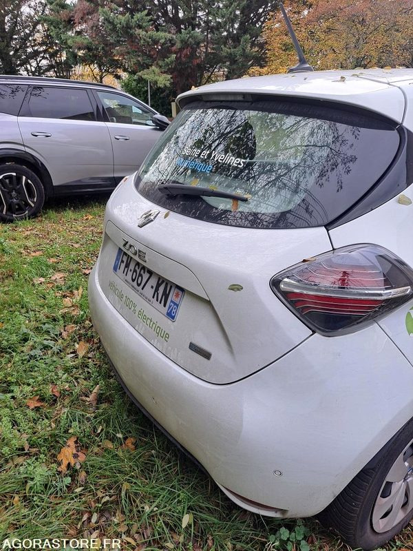 RENAULT - ZOE - 2019 - 41 000KM - Car: picture 4 RENAULT - ZOE - 2019 - 41 000KM - Car: picture 4