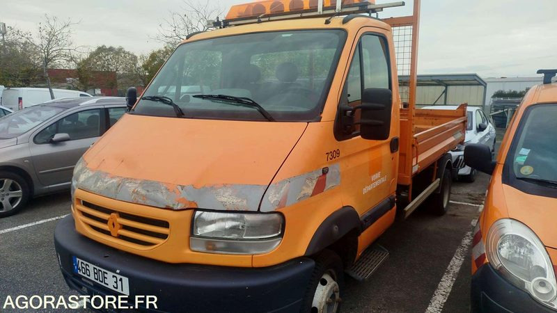 Renault Mascott - 2003 - 209464km - 466BDE31 - Tipper van: picture 5 Renault Mascott - 2003 - 209464km - 466BDE31 - Tipper van: picture 5