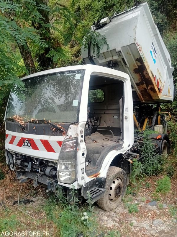 Renault Maxity - Tipper van: picture 1 Renault Maxity - Tipper van: picture 1
