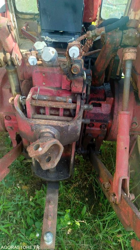 Tracteur CASE IH - 1975 - 763heures - Farm tractor: picture 4 Tracteur CASE IH - 1975 - 763heures - Farm tractor: picture 4