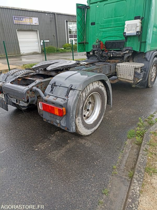 Scania 124l 2003 789689km - Tractor unit: picture 3 Scania 124l 2003 789689km - Tractor unit: picture 3