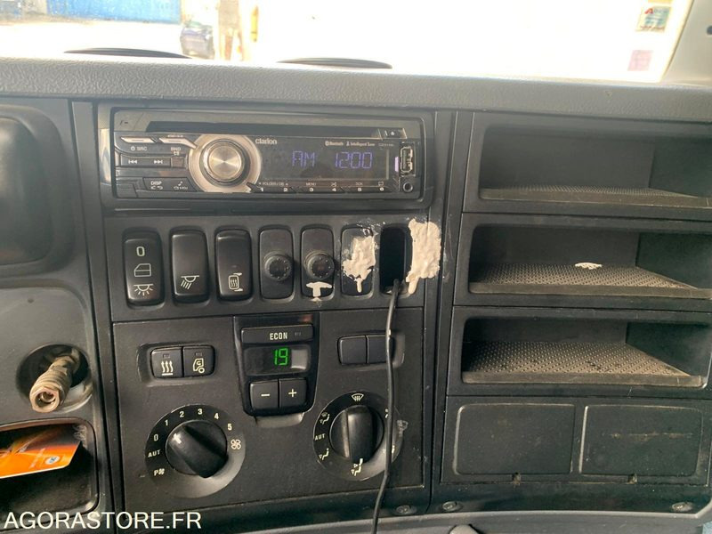 TRR SCANIA G420 2011 886162 KM - Tractor unit: picture 5 TRR SCANIA G420 2011 886162 KM - Tractor unit: picture 5