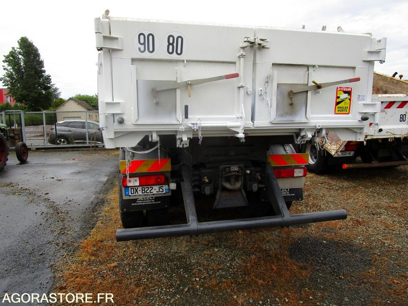 Porteur bibenne grue Renault C380 - 2015 - 320 000km - TRES BON ETAT - Truck: picture 4 Porteur bibenne grue Renault C380 - 2015 - 320 000km - TRES BON ETAT - Truck: picture 4