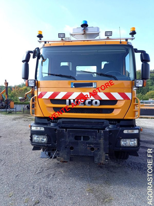 Vends IVECO 4X2 - Truck: picture 2 Vends IVECO 4X2 - Truck: picture 2