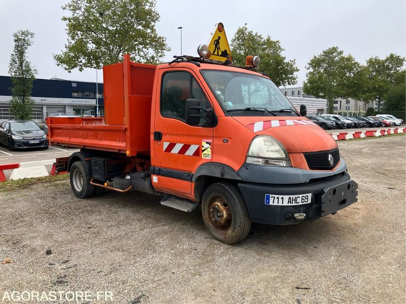 Renault Master - 2005 - 43161kms (P2001716) - Van: picture 1 Renault Master - 2005 - 43161kms (P2001716) - Van: picture 1