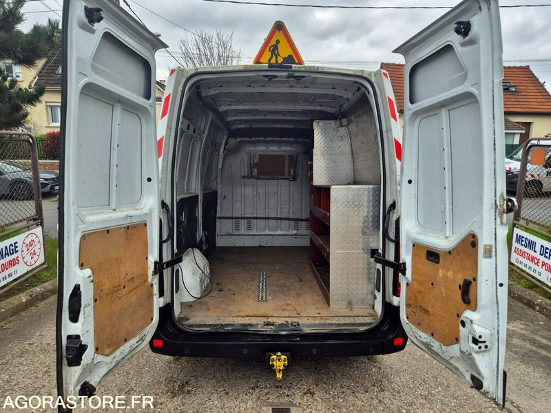 Renault master 2.3 dci 125 cv - 2011 - Panel van: picture 3 Renault master 2.3 dci 125 cv - 2011 - Panel van: picture 3