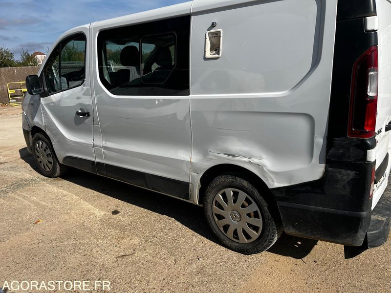 Renault trafic 1.6dci 6places 2019 291000km - Small van: picture 3 Renault trafic 1.6dci 6places 2019 291000km - Small van: picture 3