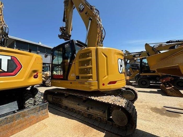 CAT 325 - Crawler excavator: picture 2 CAT 325 - Crawler excavator: picture 2