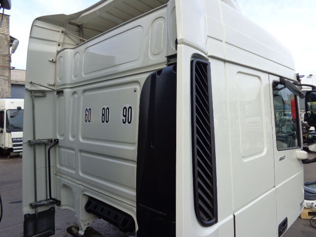 DAF XF 106 - Cab and interior for Truck: picture 4 DAF XF 106 - Cab and interior for Truck: picture 4