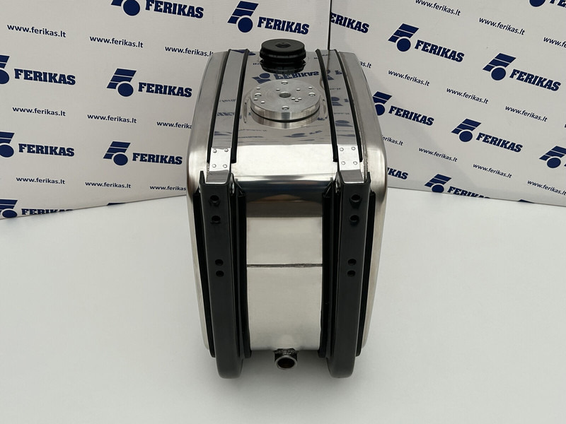 Hydraulic stainless steel oil tank 160L - Hydraulic tank for Truck: picture 3 Hydraulic stainless steel oil tank 160L - Hydraulic tank for Truck: picture 3