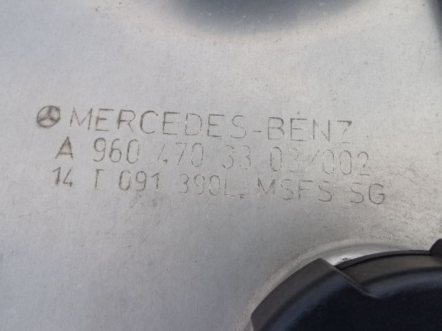 Mercedes-Benz fuel tank with brackets - Fuel tank for Truck: picture 5 Mercedes-Benz fuel tank with brackets - Fuel tank for Truck: picture 5