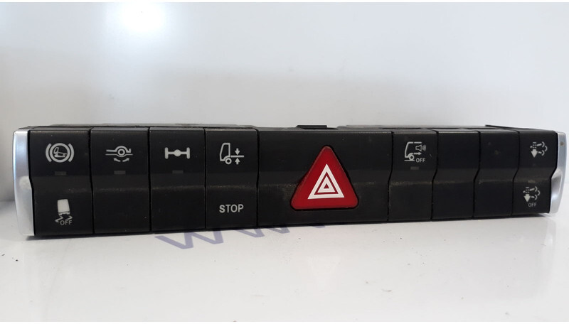 Mercedes-Benz warning light switch - Dashboard for Truck: picture 1 Mercedes-Benz warning light switch - Dashboard for Truck: picture 1
