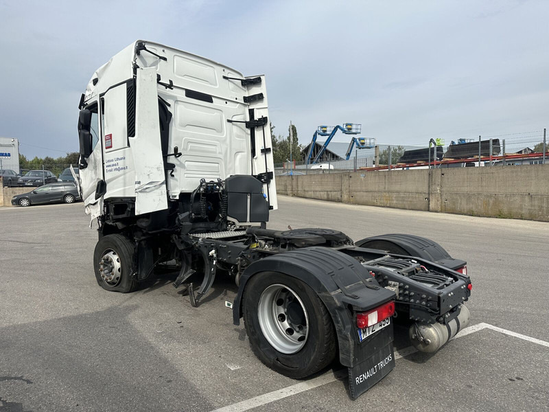 Renault T 480 EURO 6 - Cab and interior for Truck: picture 3 Renault T 480 EURO 6 - Cab and interior for Truck: picture 3