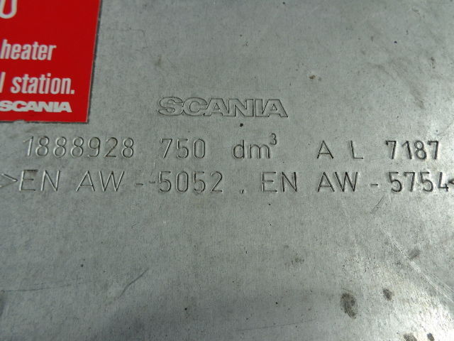 Scania complete with brackets and fuel pump (WORLDWIDE - Fuel tank for Truck: picture 3 Scania complete with brackets and fuel pump (WORLDWIDE - Fuel tank for Truck: picture 3