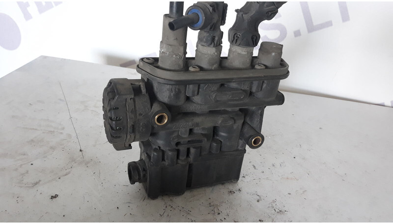 Volvo suspension control valve - Brake parts for Truck: picture 3 Volvo suspension control valve - Brake parts for Truck: picture 3