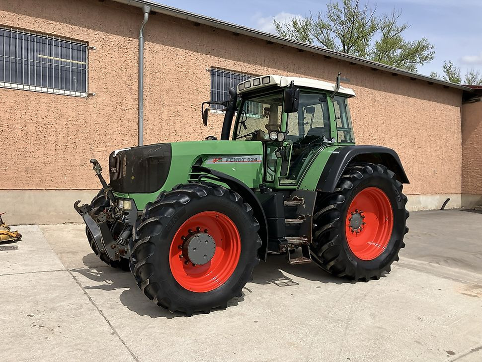Türpisch Landmaschinen
Herr Christian Türpisch - - Farm tractor: picture 2 Türpisch Landmaschinen
Herr Christian Türpisch - - Farm tractor: picture 2