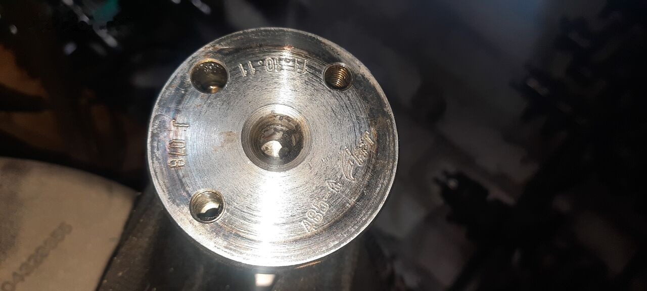 Scania 1749102./ 12E185 Volvo B12/ B9 - Camshaft for Bus: picture 5 Scania 1749102./ 12E185 Volvo B12/ B9 - Camshaft for Bus: picture 5